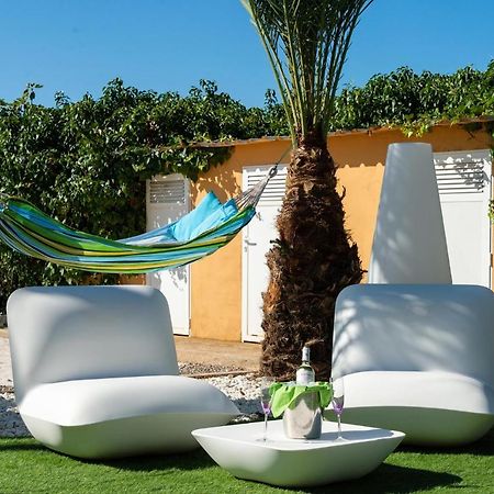 Serena Villa Sant Francesc de s'Estany Exterior photo