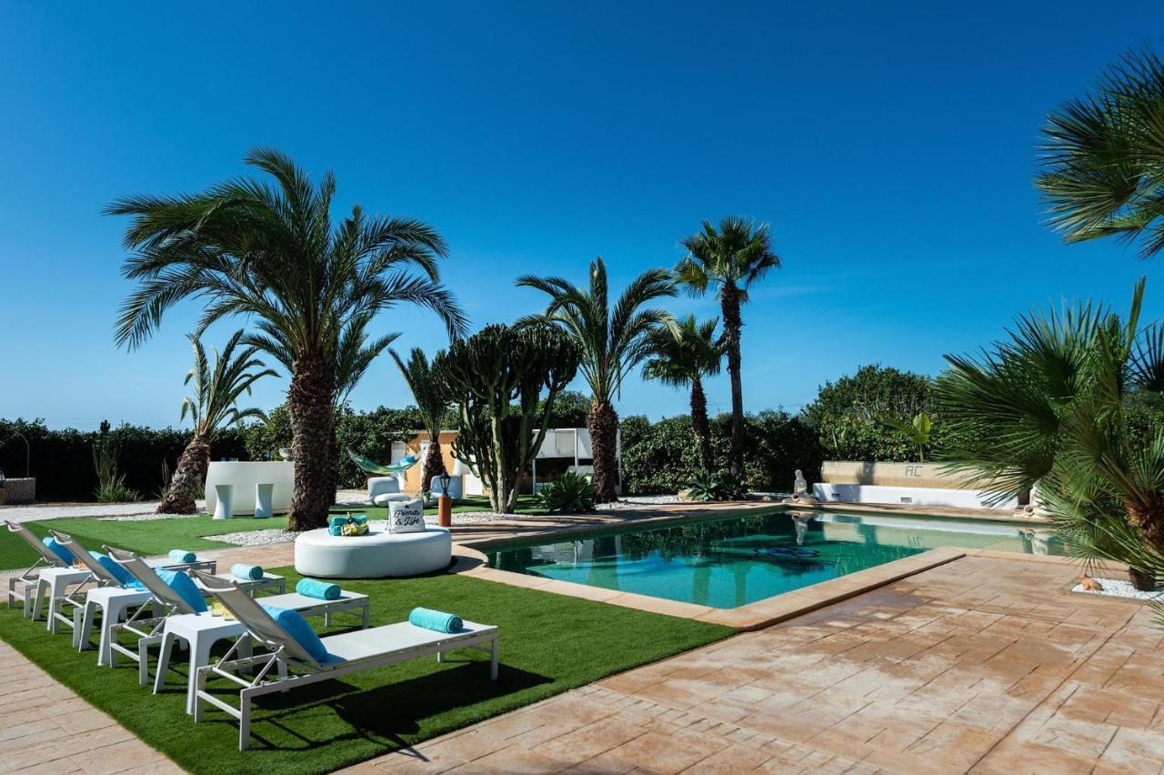 Serena Villa Sant Francesc de s'Estany Exterior photo