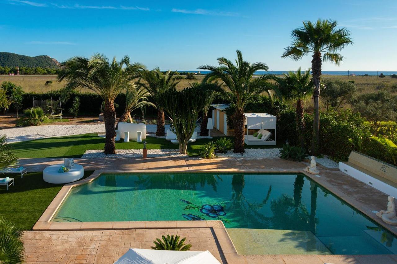 Serena Villa Sant Francesc de s'Estany Exterior photo