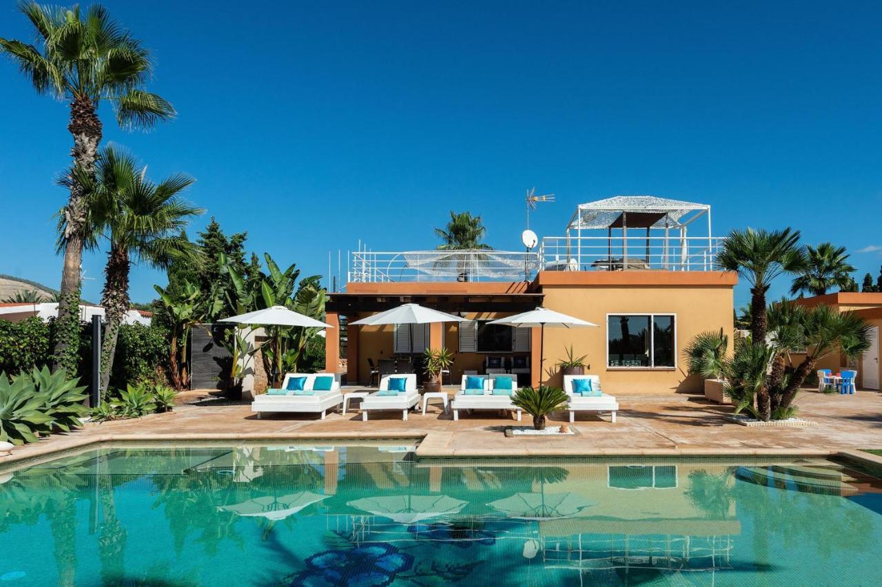Serena Villa Sant Francesc de s'Estany Exterior photo